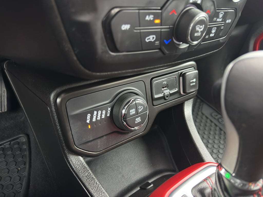 2022 Jeep Renegade Trailhawk