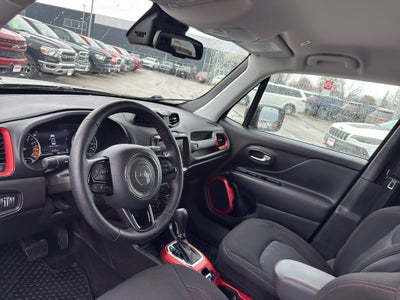 2022 Jeep Renegade Trailhawk