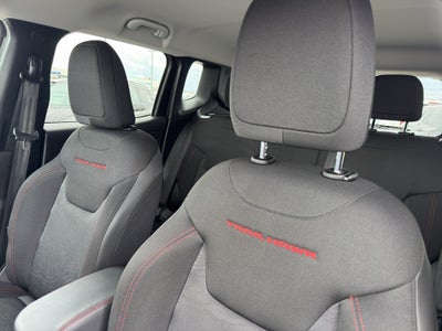 2022 Jeep Renegade Trailhawk