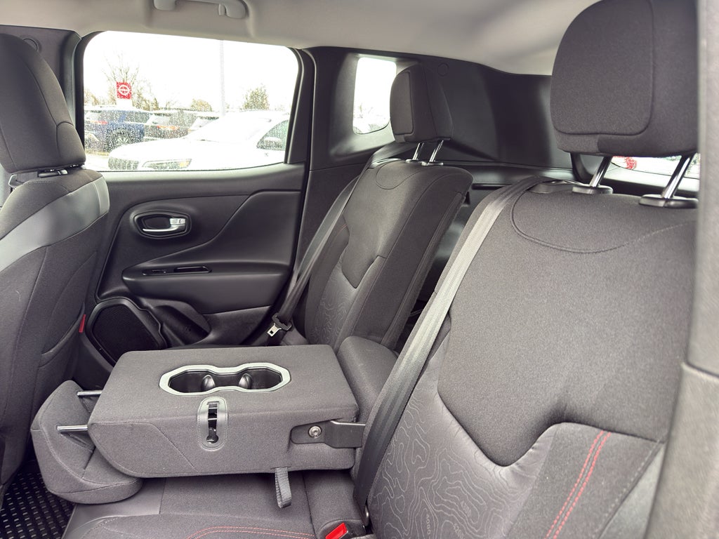 2022 Jeep Renegade Trailhawk