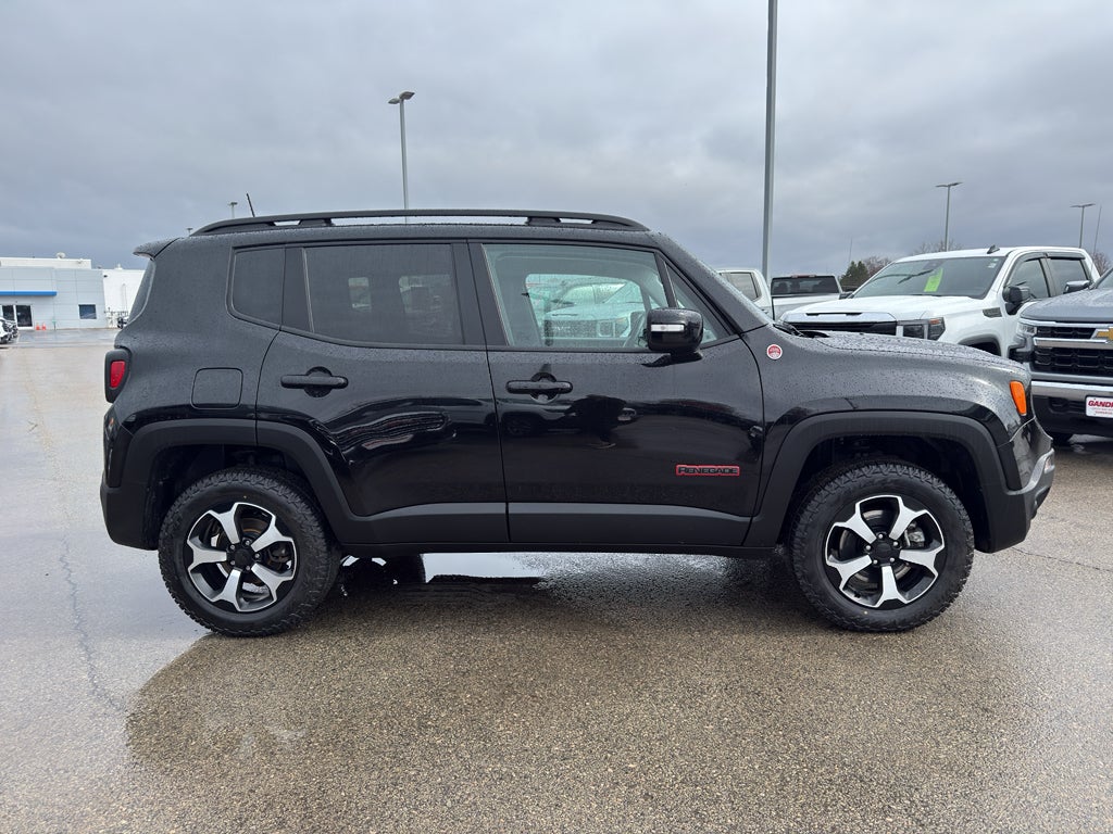 2022 Jeep Renegade Trailhawk