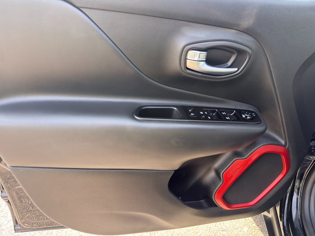 2022 Jeep Renegade Trailhawk