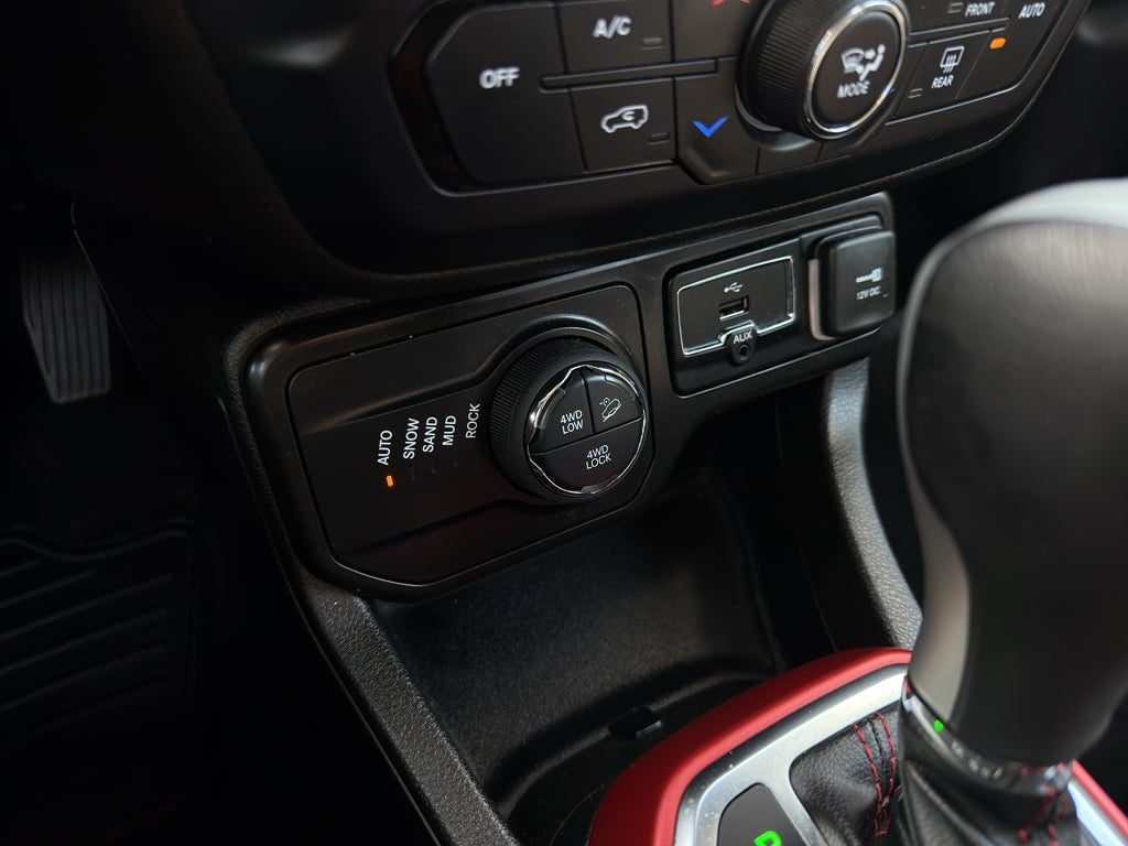 2022 Jeep Renegade Trailhawk