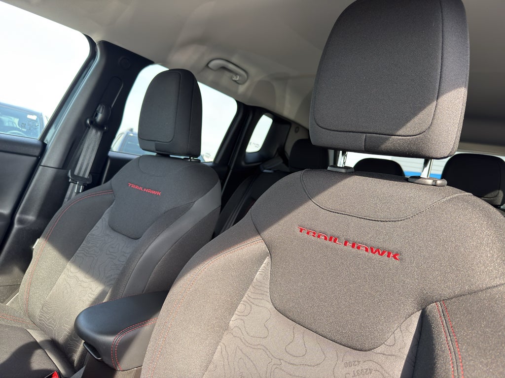 2022 Jeep Renegade Trailhawk