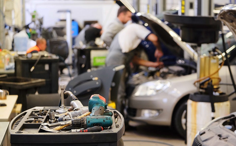 Inside of service center - Gandrud Chevrolet in Green Bay WI